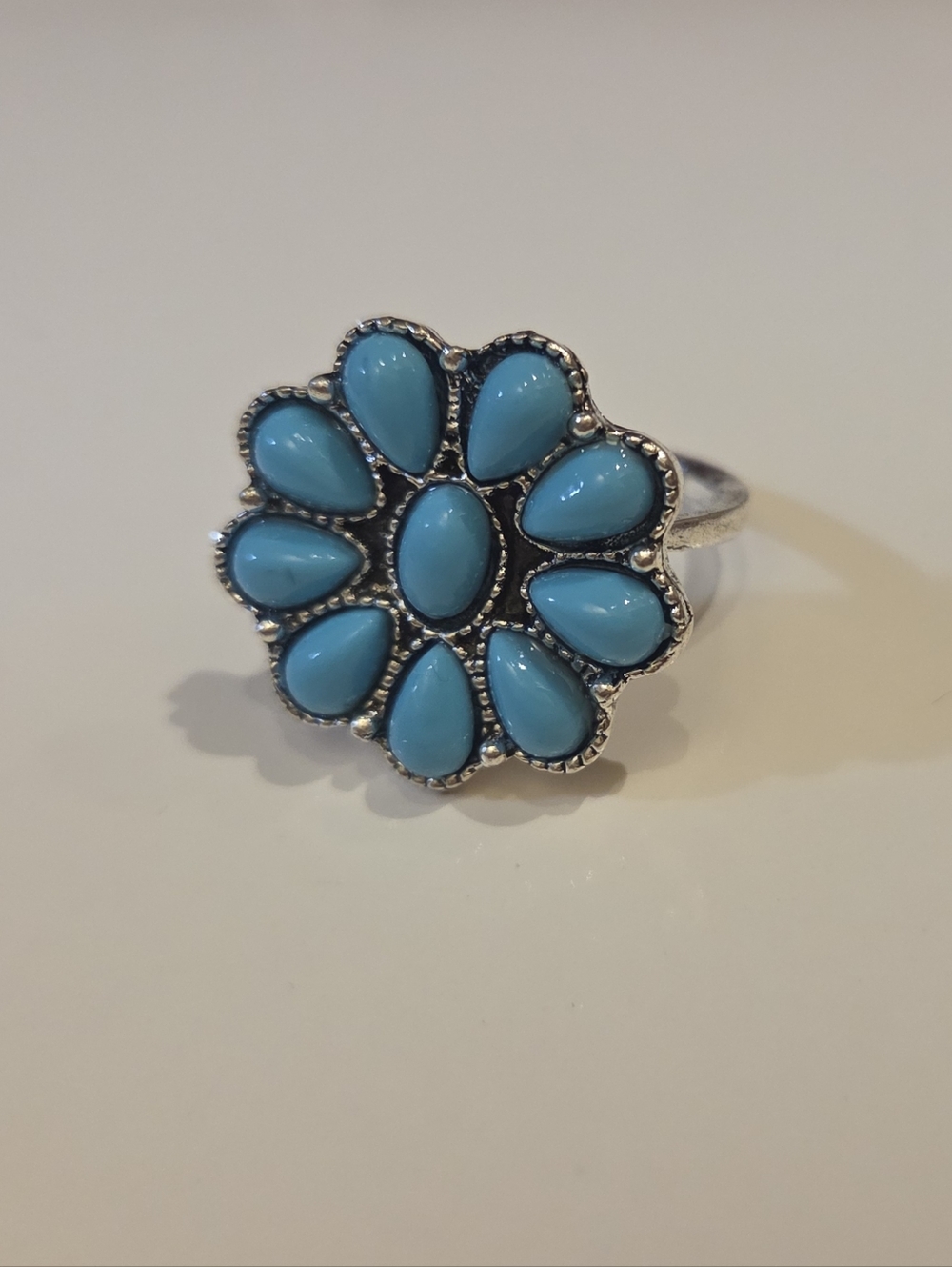 🔷️ Turquoise Floral Statement Ring Size 8 NWT